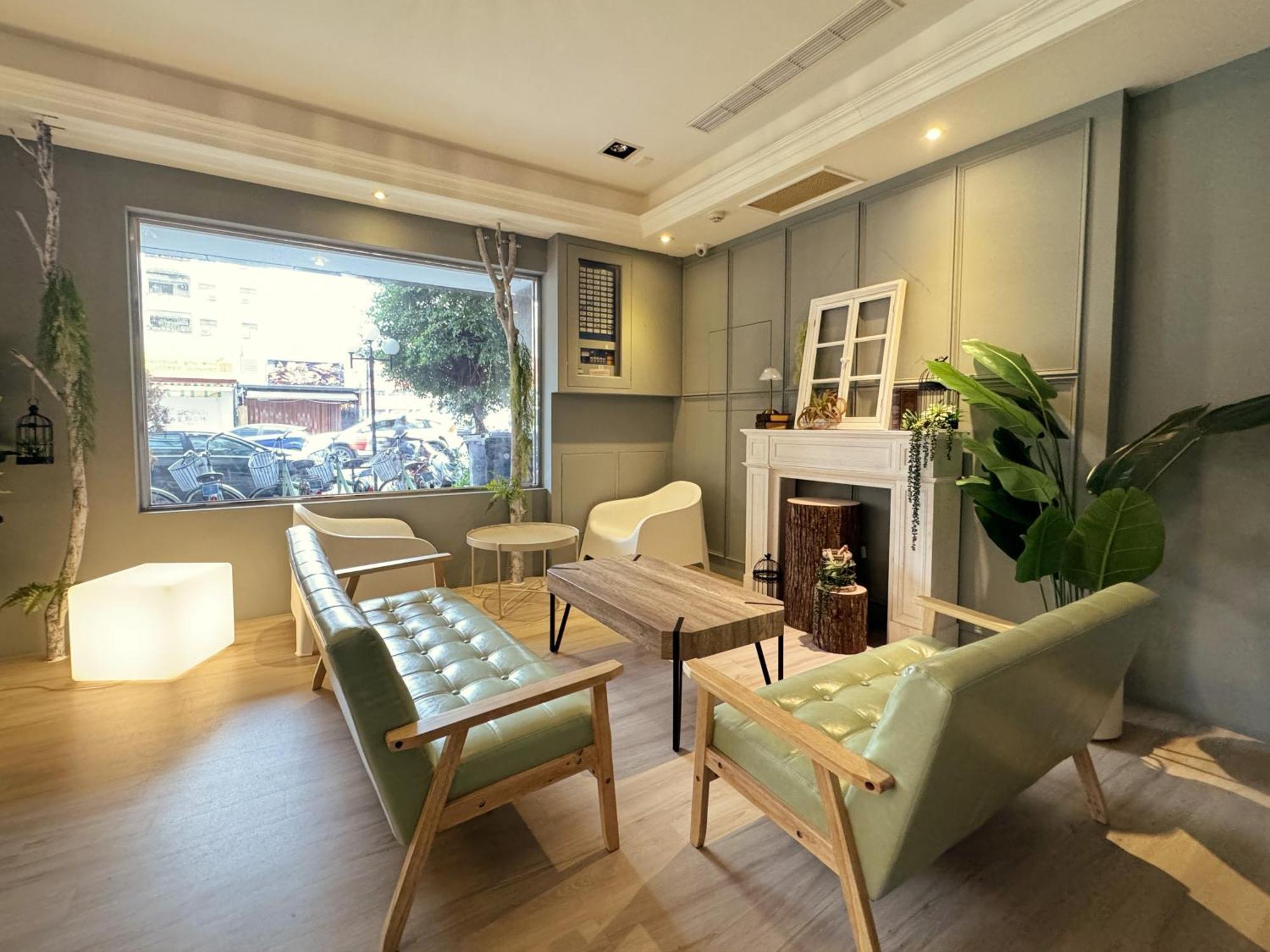 Finders Hotel Hualien Station Exterior foto